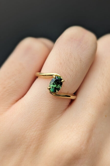 Green Sapphire  Ring 