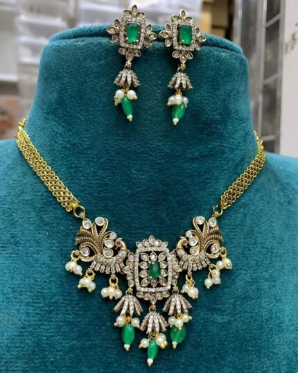 Emerald Green Kundan Pearl Drop Necklace Set – D&J Diamonds & Jewels